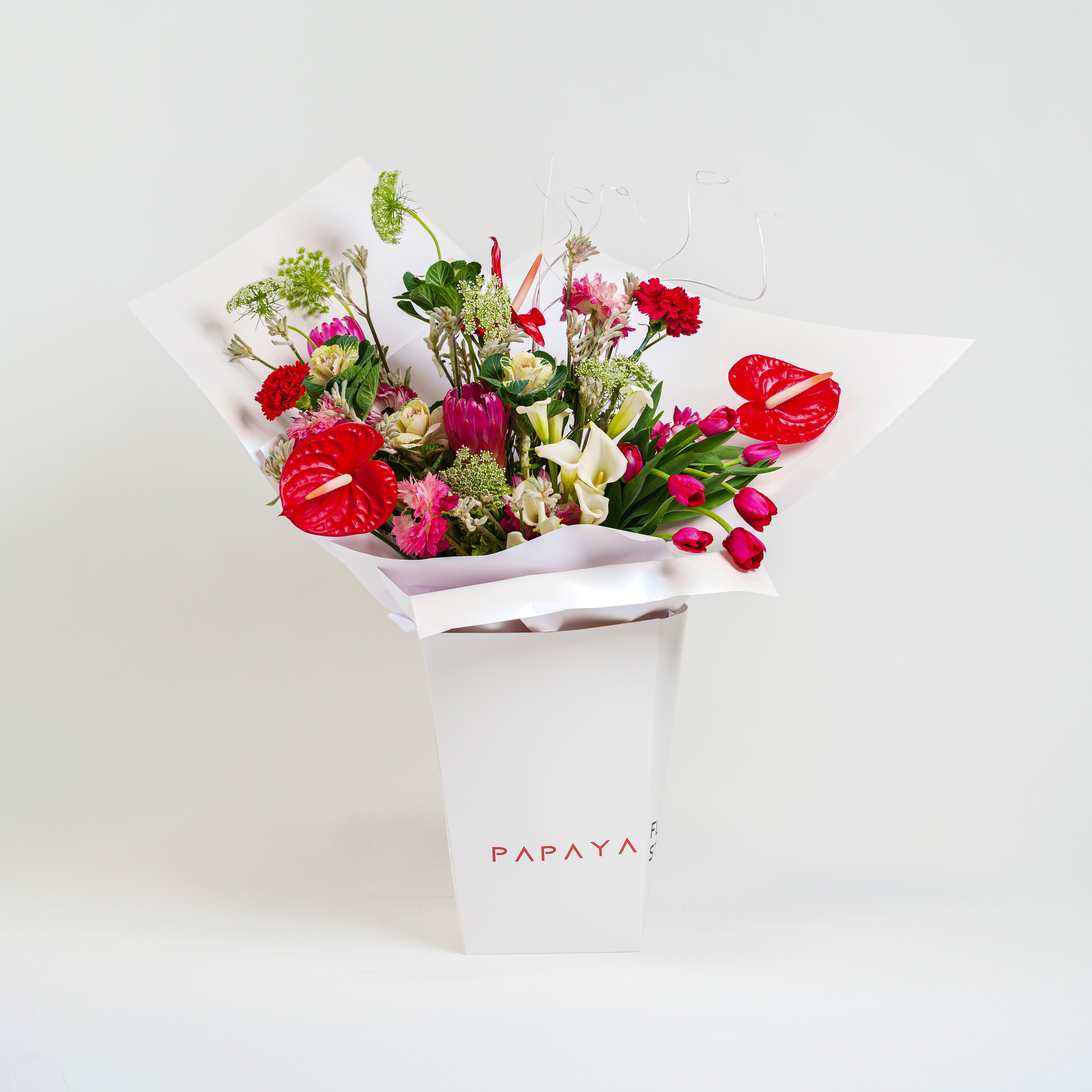 Modern flower arrangement Dubai